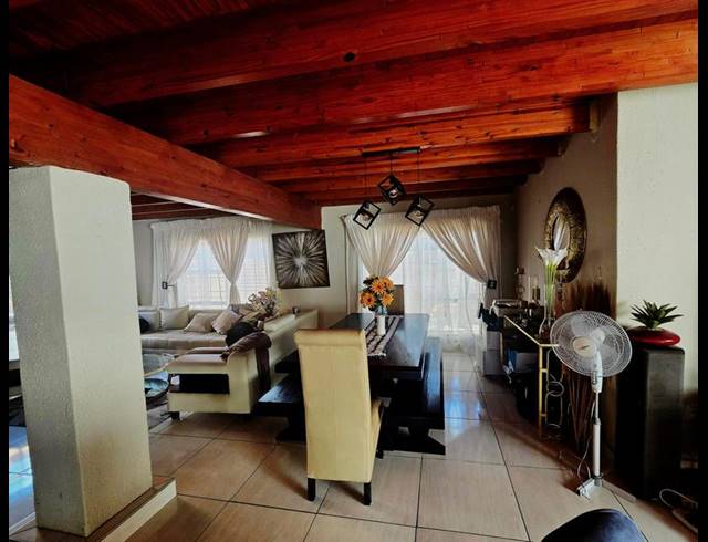 4 BEDROOM PROPERTY TO RENT IN GLEN MARAIS